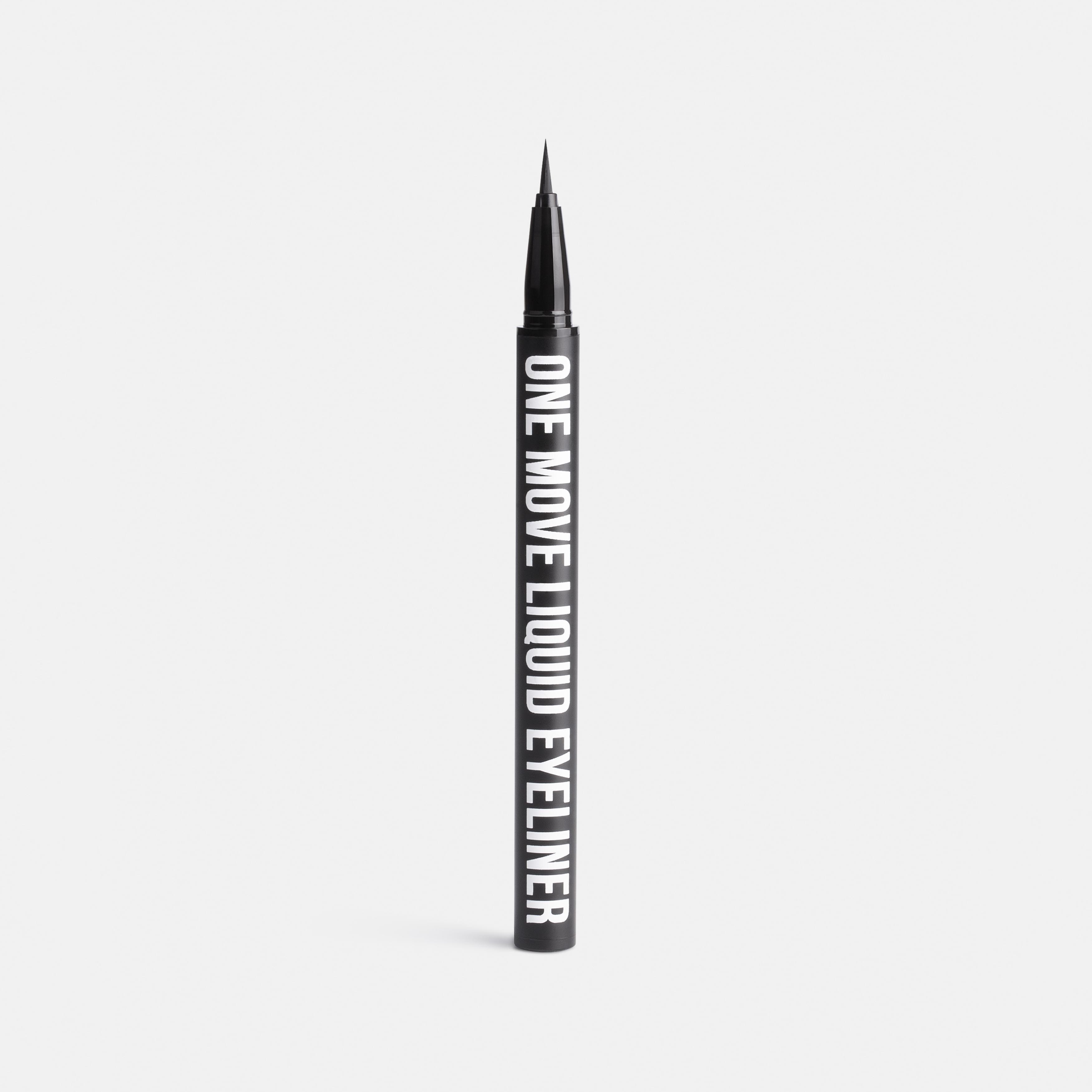 Подводка-фломастер для глаз One Move Liquid Eyeliner