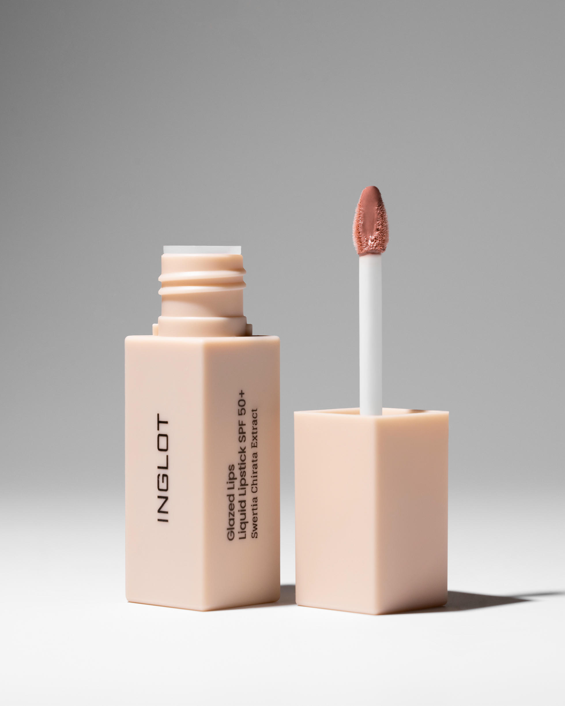 Помада для губ Glazed Lips Liquid Lipstick SPF 50+ 95 Rose-Yogurt Cake